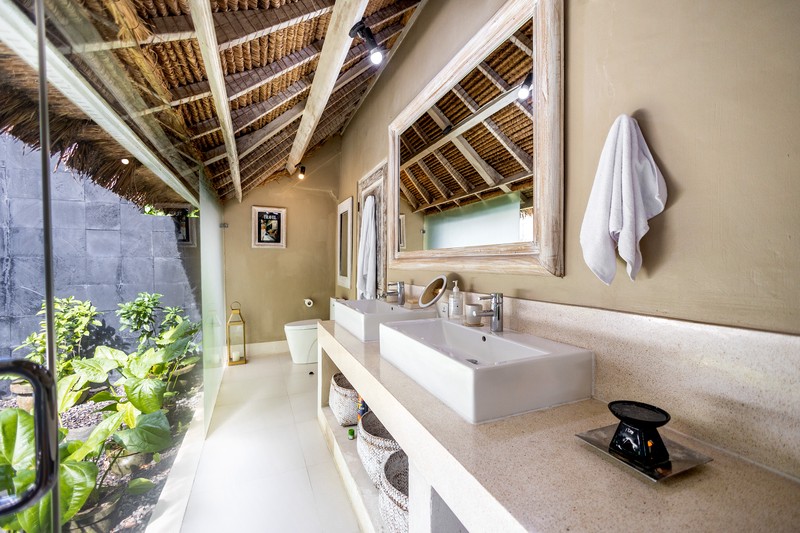 Leasehold - Peaceful Riverfront Sanctuary Surrounded by Lush Tropical Jungle in Cepaka, Bali