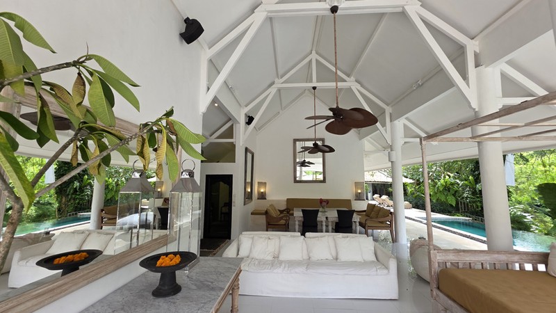 Leasehold - Peaceful Riverfront Sanctuary Surrounded by Lush Tropical Jungle in Cepaka, Bali