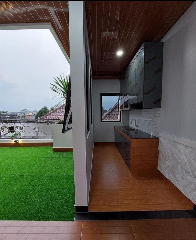 Rumah secondary dengan lingkungan townhouse yg tenang, aman, nyaman daerah Kebagusan dan Jagakarsa. 