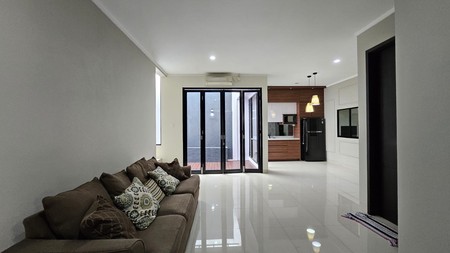 Rumah Bagus Di Discovery Flamine Bintaro Jaya Sektor 9