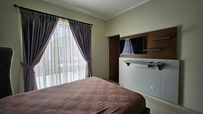 Rumah Bagus Di Discovery Flamine Bintaro Jaya Sektor 9