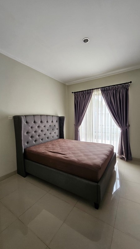 Rumah Bagus Di Discovery Flamine Bintaro Jaya Sektor 9