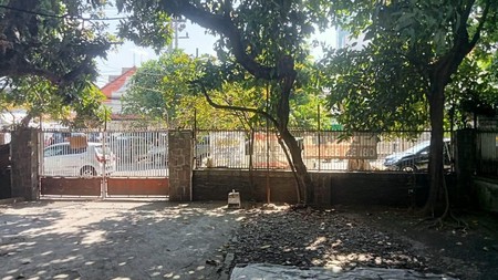 Dijual Rumah Hitung Tanah - Jalan Sumatra Surabaya Pusat 