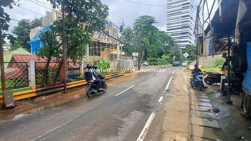 Dijual Tanah & Bangunan di Jl Kebagusan Raya