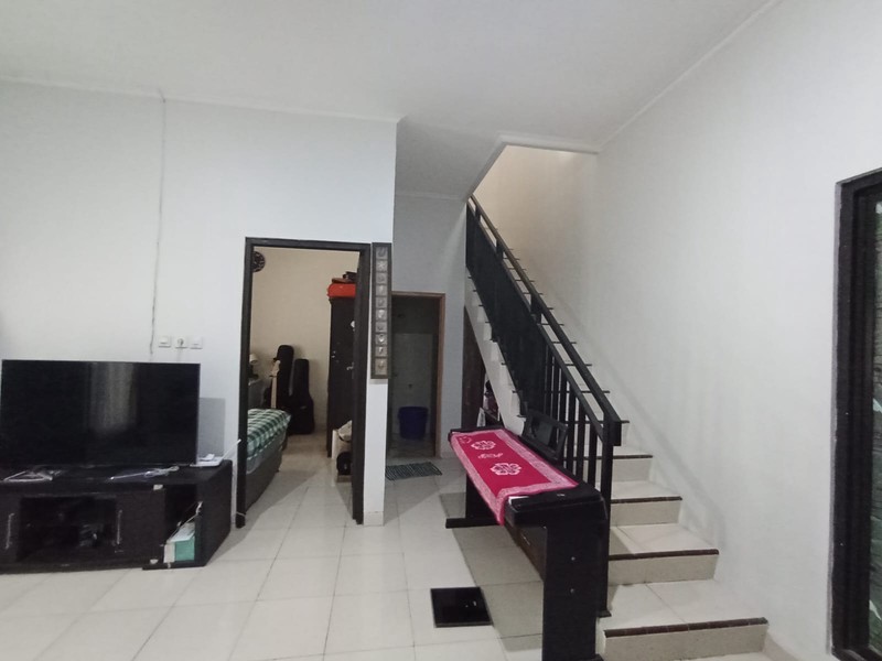 Rumah Strategis di Kaisar Bintaro 1 - Lokasi Prime Dekat Tol & Mall