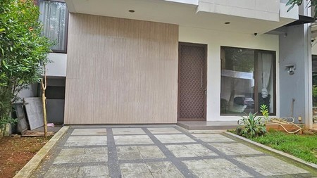 Rumah Cantik di The Eminent Cluster Prestigia BSD - Hunian Elite, Lingkungan Asri & Strategis