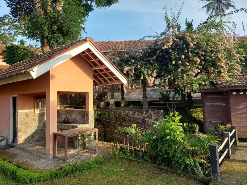 Vila Asri dan Nyaman VILLA KATINEUNG