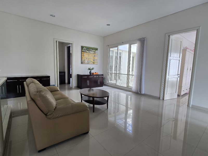 Dijual Rumah Citraland Surabaya Barat 