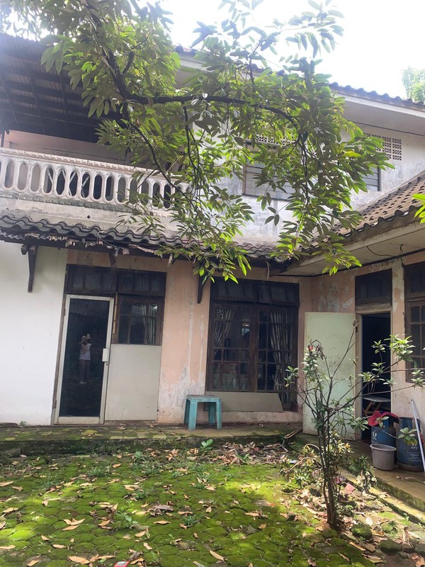 Dijual Murah Rumah dan Kios di  Tarumanegara, Cirendeu