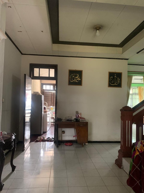 Dijual Murah Rumah dan Kios di  Tarumanegara, Cirendeu
