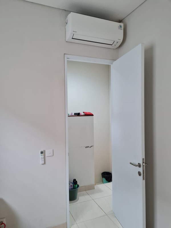 Rumah siap huni di Vanya Park Cluster Azura BSD City