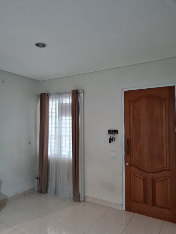 Rumah siap huni di Vanya Park Cluster Azura BSD City
