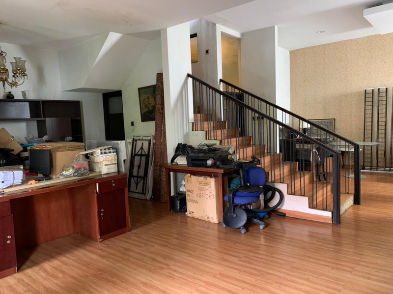 DIJUAL CEPAT: RUMAH MEWAH TEBET BARAT DALAM - LOKASI PRIME