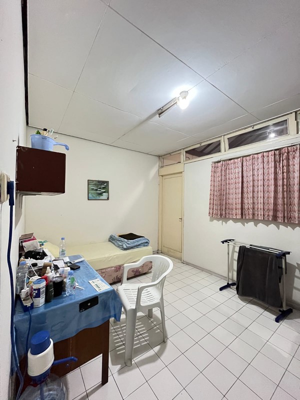 Dijual Rumah Huni Posisi Hoek di Kebayoran Baru, Jakarta Selatan