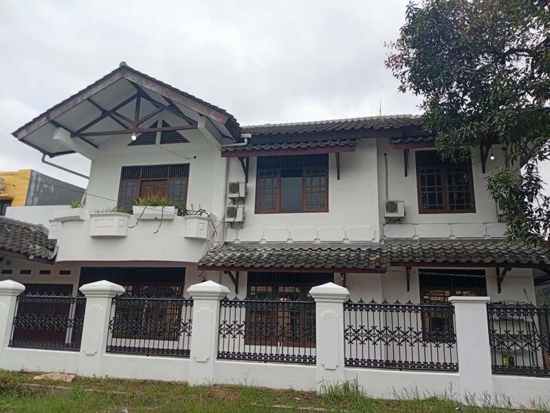 Rumah 2 Lantai Siap Huni dengan Hunian Nyaman dan Asri @Karawang