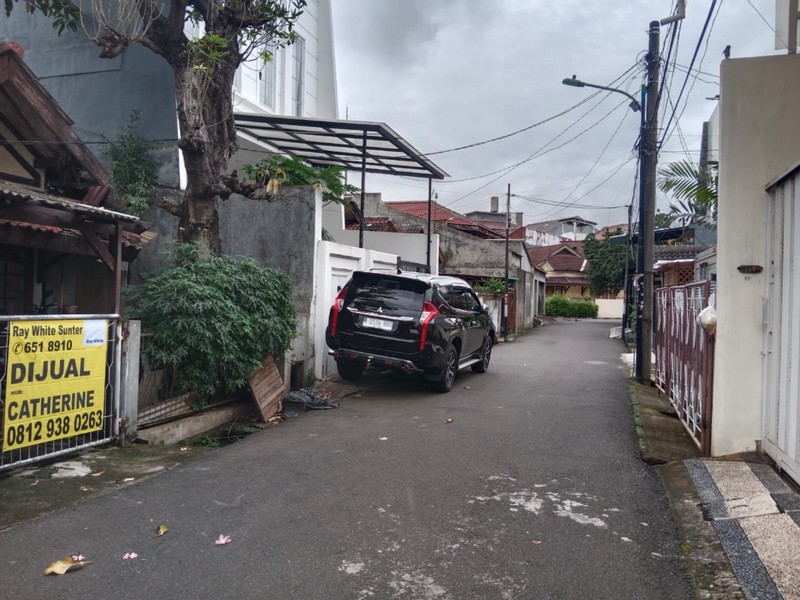 Rumah Tua Sunter Mas