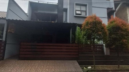 Rumah 2,5 Lantai Siap Huni dengan Hunian Nyaman dan Asri @Bintaro
