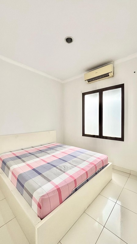 Rumah minimalis 2 lantai di Cluster Verdant View, The Icon BSD City