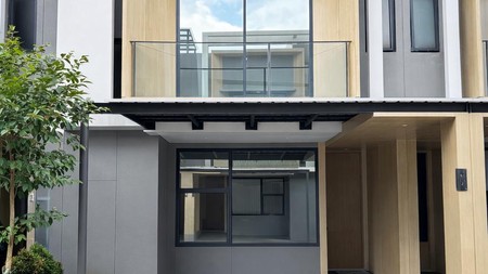 Rumah Tropical 2 Lantai Furnish Cluster Chava Tanakayu BSD Tangerang