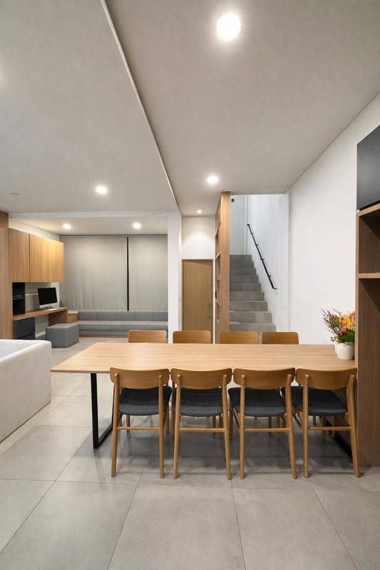 Rumah Tropical 2 Lantai Furnish Cluster Chava Tanakayu BSD Tangerang