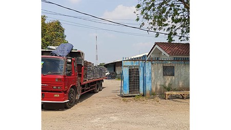 Gudang Raden Saleh, Karang Tengah, Tangerang, Luas tanah 4900m2