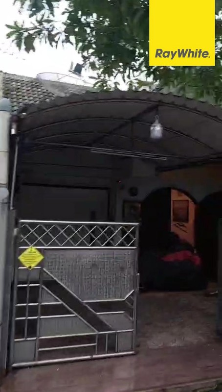 Dijual Rumah 2 lantai di Citra Alamanda Waru Sidoarjo