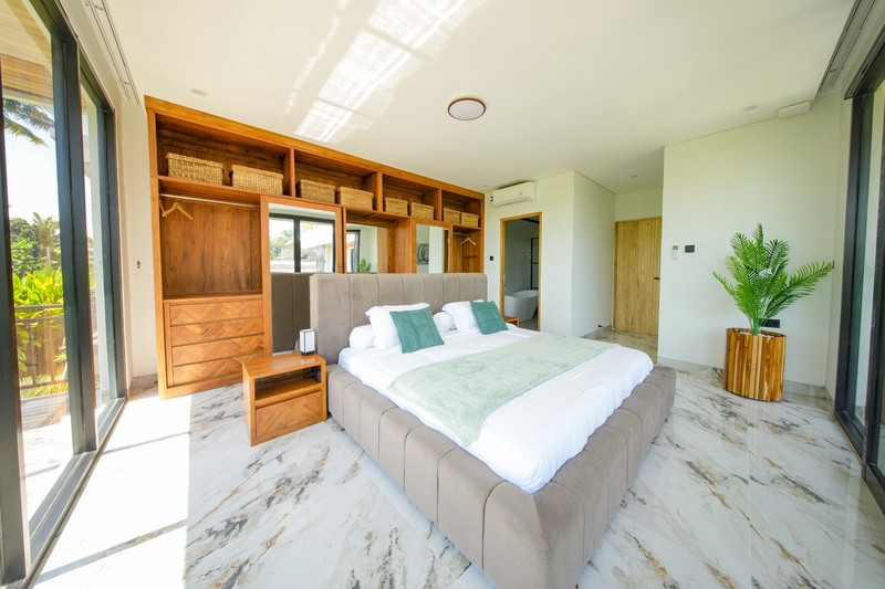 Leasehold - Ubud Hideaway Rooftop Garden Villa with Stunning Mount Agung Views, Bali