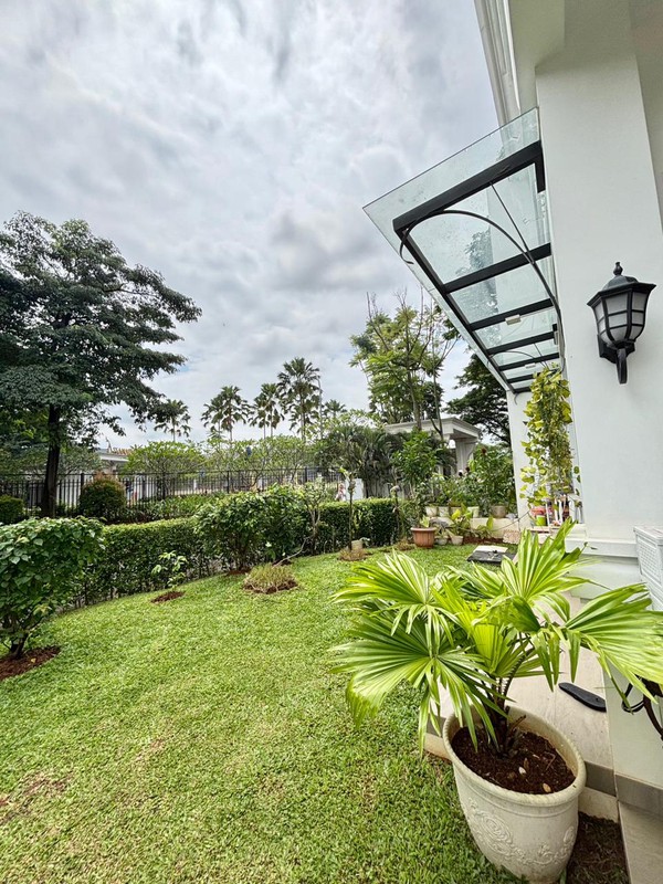 Rumah Cantik Minimalis Modern di Vanya Park BSD City
