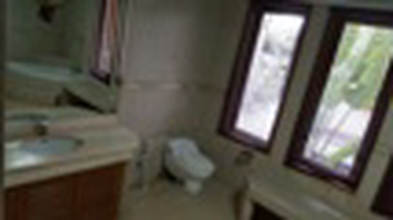 for rent Excellent House with HUGE Back and Front Yard in Cipete