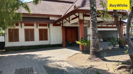 Dijual Rumah Strategis di Situbondo