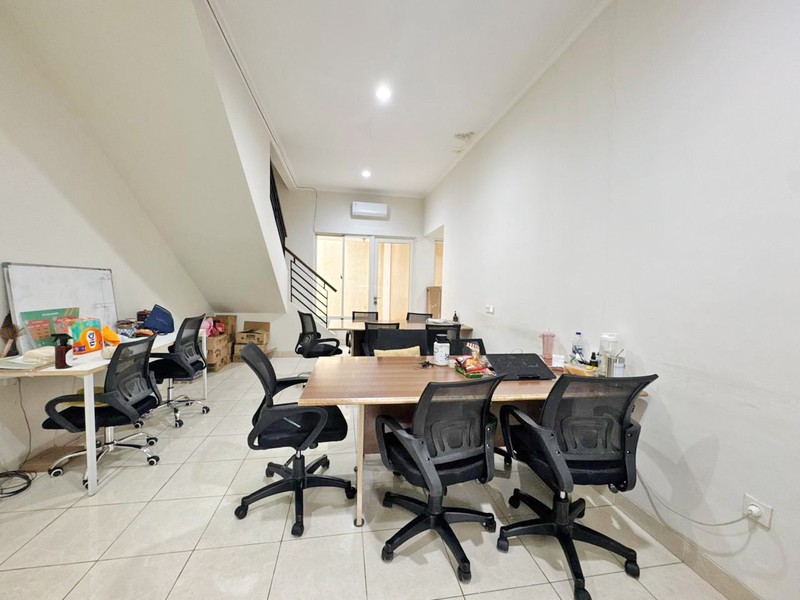 Rumah Premium di The Spring Cluster Canary Gading Serpong