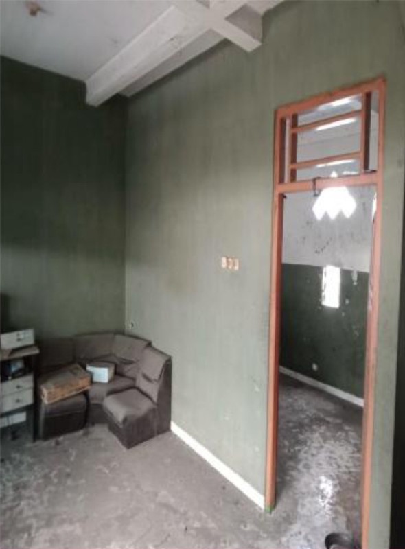 Ruko 3 Lantai Strategis Di Jalan Utama Dr. Rajiman Laweyan Surakarta