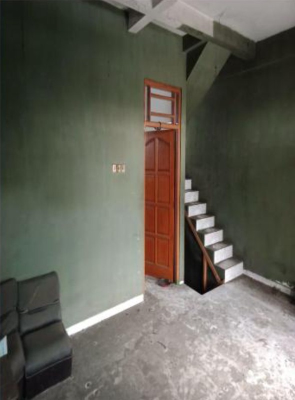 Ruko 3 Lantai Strategis Di Jalan Utama Dr. Rajiman Laweyan Surakarta