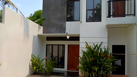 Rumah 2 Lantai siap huni di Bumi Puspitek Asri BSD City