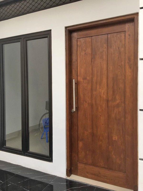 Rumah 2 Lantai siap huni di Bumi Puspitek Asri BSD City