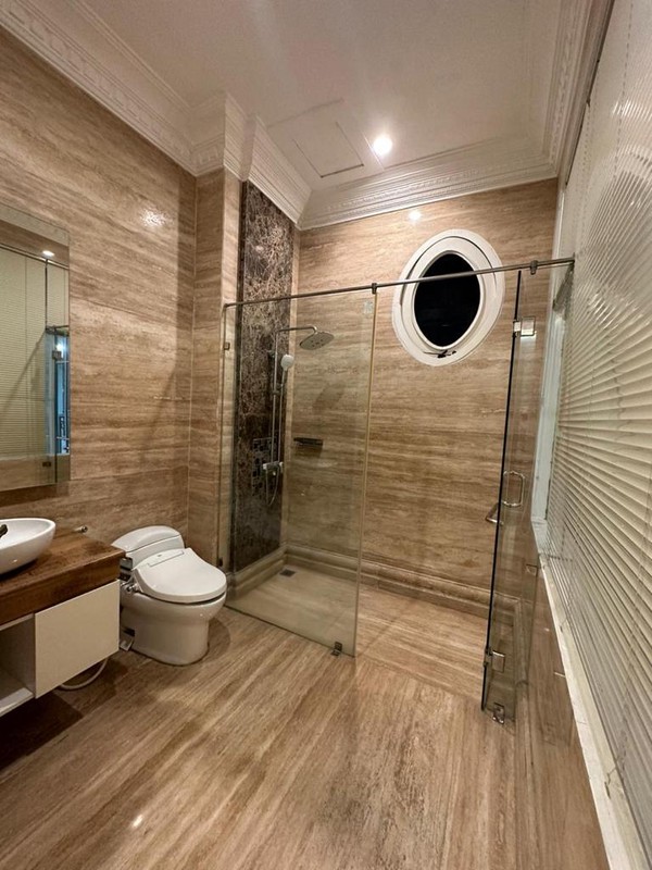 For rent Luxury house for rent in Senopati area