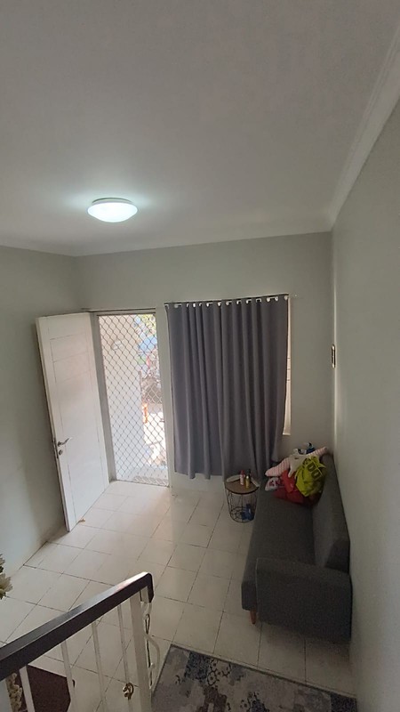 Rumah renovasi Regency melati mas Serpong