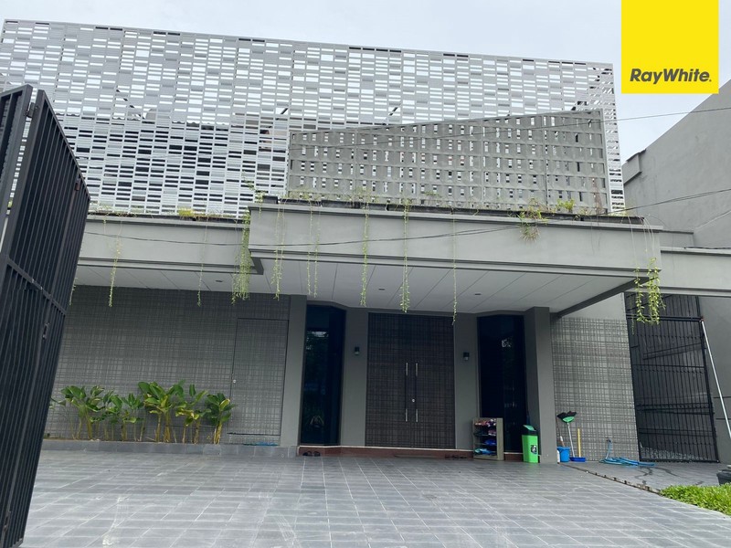 Dijual Rumah di Satelit Indah Surabaya Barat