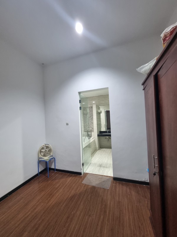 DIJUAL Rumah BESAR SIAP HUNI di Araya Galaxy Bumi Permai, Surabaya Timur