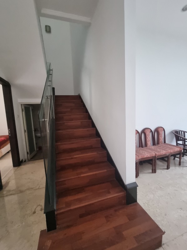 DIJUAL Rumah BESAR SIAP HUNI di Araya Galaxy Bumi Permai, Surabaya Timur