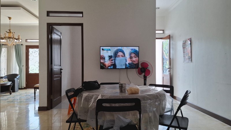 Dijual Rumah Semi Furnish di Perum Griya Perwita Wisata, Ngaglik Sleman