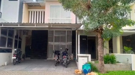 Dijual Rumah Modern Minimalis - Royal Residence Surabaya Barat