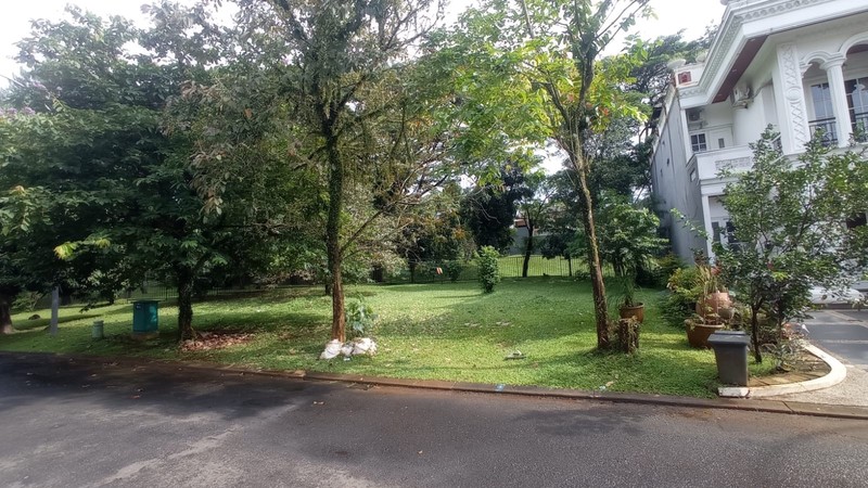 Kavling Hoek Siap Bangun di The Green BSD Dekat Akses Tol 