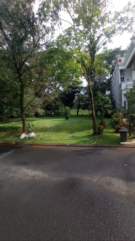 Kavling Hoek Siap Bangun di The Green BSD Dekat Akses Tol 