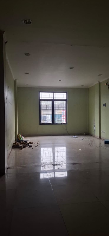 Ruko 4 1/2 Lantai, Di Tebet