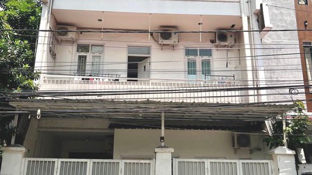 Dijual kost kost an di Jln Bangka