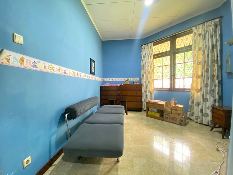 Bintaro Sektor 1 Rumah Luas 835 Taman Luas Siap Huni