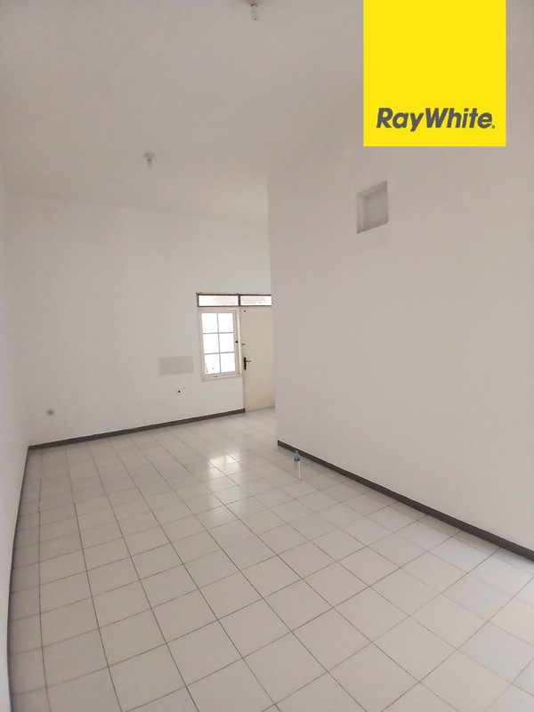 Disewakan Rumah di Rungkut Asri Tengah Surabaya