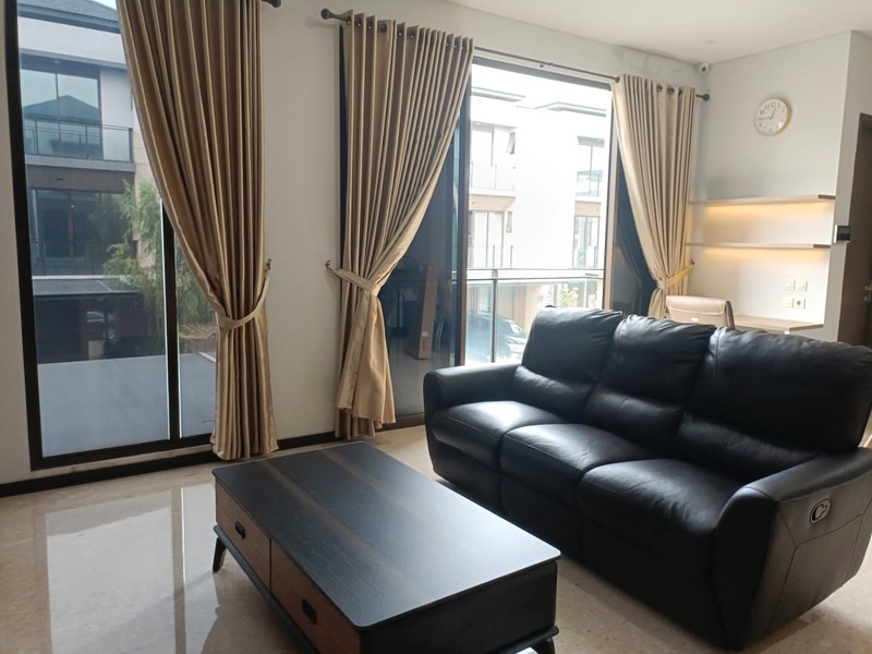 Rumah Premium Eksklusif di The Zora BSD City