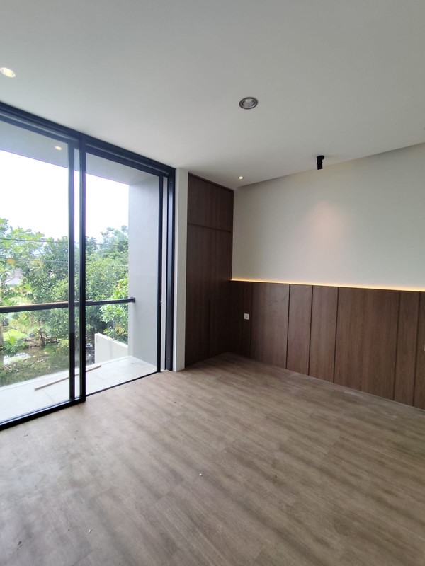 Rumah Baru & Full Furnished Di Palgading Hunian Modern Siap Huni Dekat Pusat Kuliner, Sinduharjo, Ngaglik, Sleman